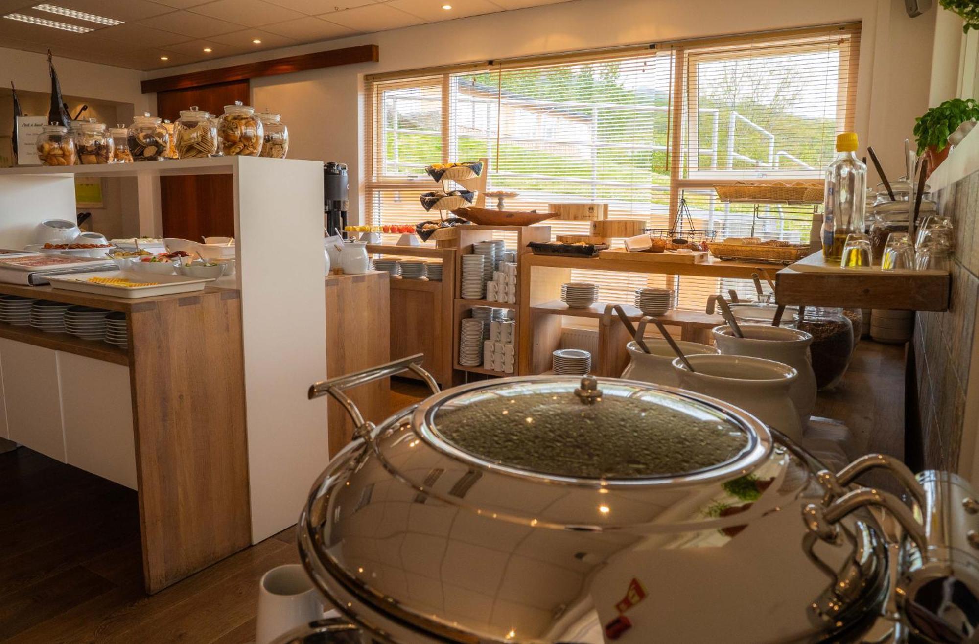 Hotel Hallormsstadur Bagian luar foto